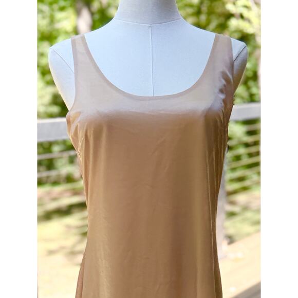 Spanx The Sweep Tank Slip (10073R) Nude Semi Sheer Large Layer Base Intimates - Picture 3 of 14